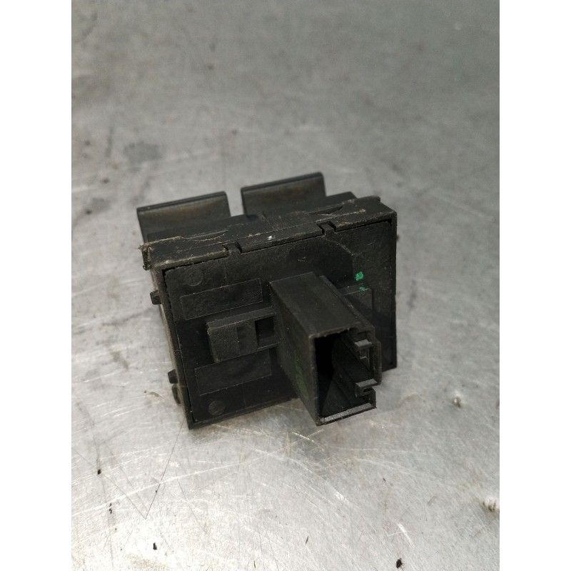 Recambio de mando elevalunas delantero izquierdo para seat ibiza iv sc (6j1, 6p5) 1.6 tdi referencia OEM IAM  3P 2008