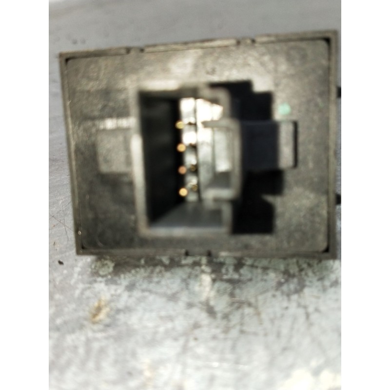Recambio de mando elevalunas delantero izquierdo para seat ibiza iv sc (6j1, 6p5) 1.6 tdi referencia OEM IAM  3P 2008