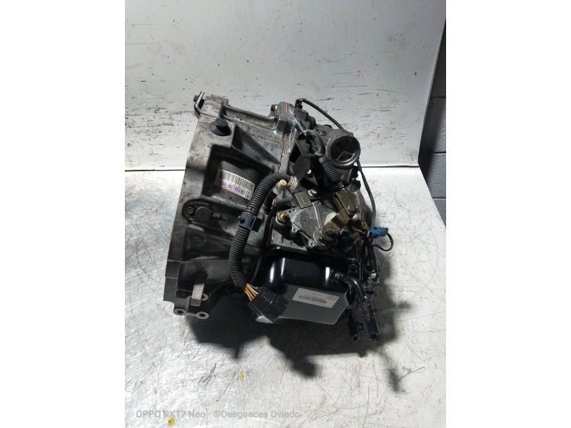 Recambio de caja cambios para kia carnival referencia OEM IAM 5042LE 99JW512384 OK55419090