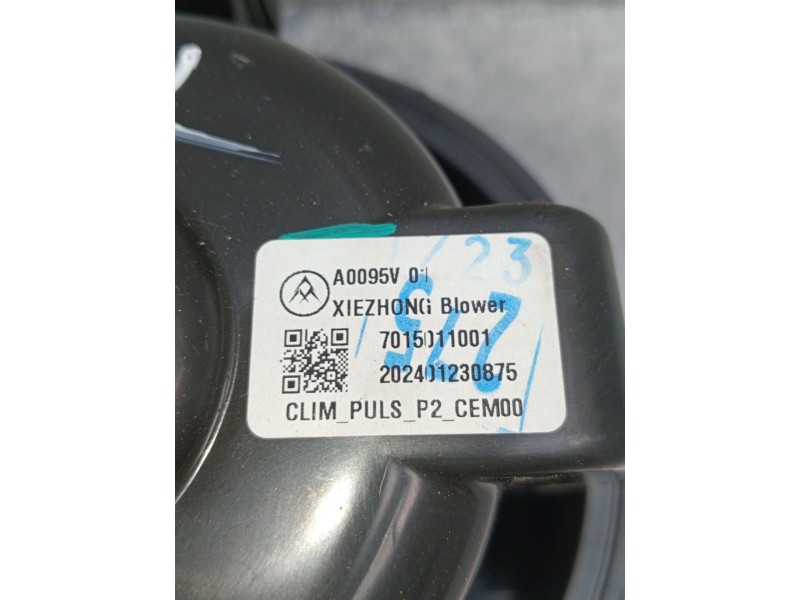 Recambio de motor calefaccion para opel corsa f referencia OEM IAM 7015011001 202401230875 2019