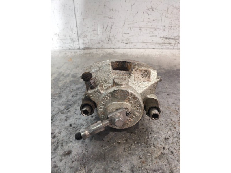 Recambio de pinza freno delantera izquierda para volkswagen golf vii lim. (bq1) advance referencia OEM IAM 5Q0615105DH  