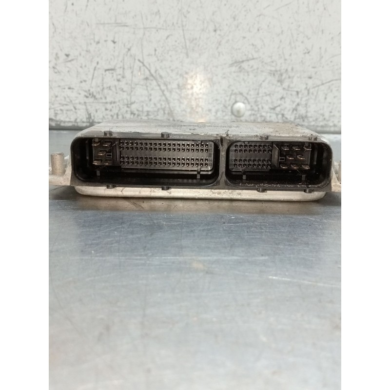 Recambio de centralita motor uce para seat leon (1m1) 1.9 tdi referencia OEM IAM 0281010228 038906012BS 28SA4211 1999