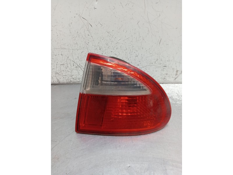 Recambio de piloto trasero derecho para seat leon (1m1) 1.9 tdi referencia OEM IAM   1999