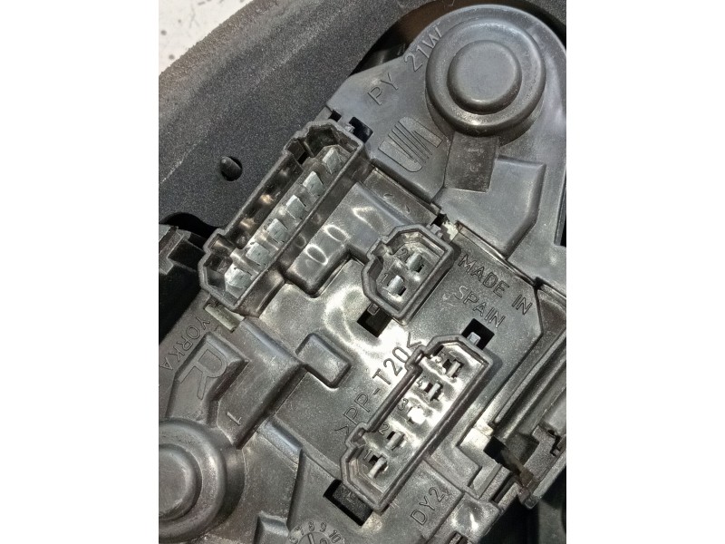 Recambio de piloto trasero derecho para seat leon (1m1) 1.9 tdi referencia OEM IAM   1999