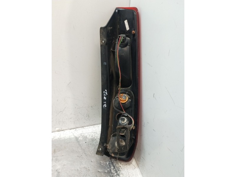 Recambio de piloto trasero izquierdo para ford fiesta v (jh_, jd_) 1.6 tdci referencia OEM IAM   2005