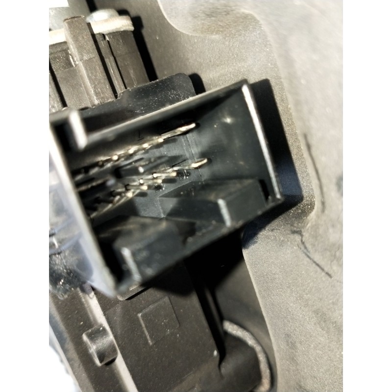 Recambio de elevalunas delantero izquierdo para seat ibiza iv sc (6j1, 6p5) 1.6 tdi referencia OEM IAM 6J3837401E 3P 2008