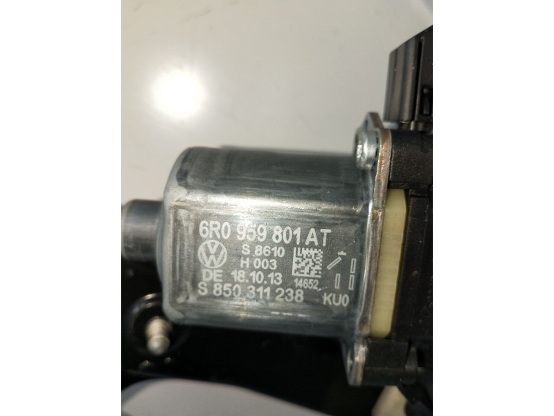 Recambio de elevalunas delantero izquierdo para volkswagen polo v (6r1, 6c1) 1.2 tsi referencia OEM IAM 6R0959801AT 5P 2009
