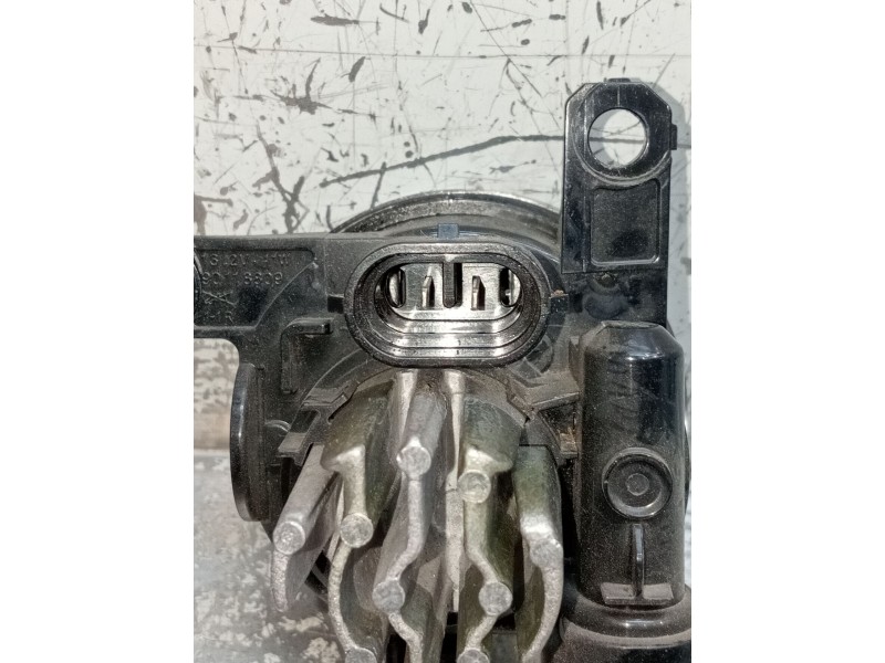 Recambio de faro antiniebla izquierdo para opel corsa f referencia OEM IAM 13497330  2019