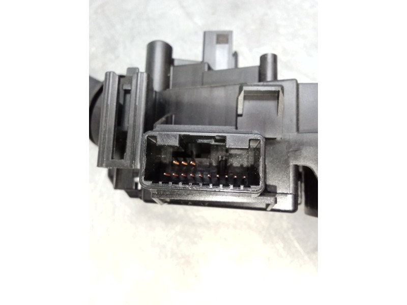 Recambio de mando luces para toyota c-hr (_x1_) 1.8 hybrid (zyx10_, zyx11_) referencia OEM IAM 17J591F4050 17F852 2016