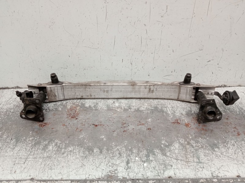 Recambio de refuerzo paragolpes delantero para audi a4 b7 (8ec) 2.0 tdi 16v referencia OEM IAM   2005