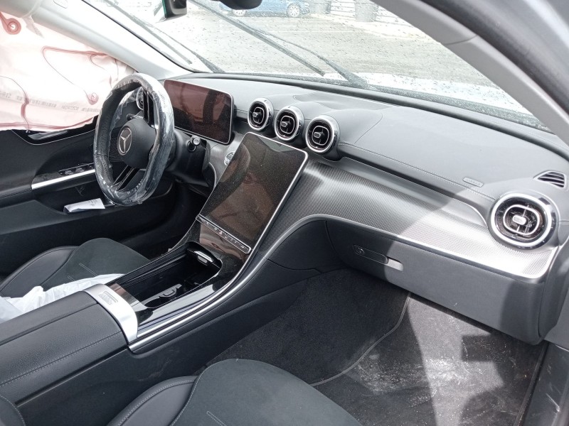 mercedes-benz clase c (w206) del año 2023