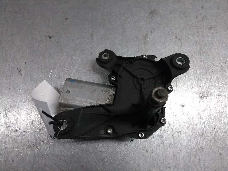 Recambio de motor limpia trasero para opel astra g caravan 1.7 turbodiesel cat (x 17 dtl / 2h8) referencia OEM IAM 09132802   Recambio de motor limpia trasero para opel astra g caravan 1.7 turbodiesel cat (x 17 dtl / 2h8) referencia OEM IAM 09132802