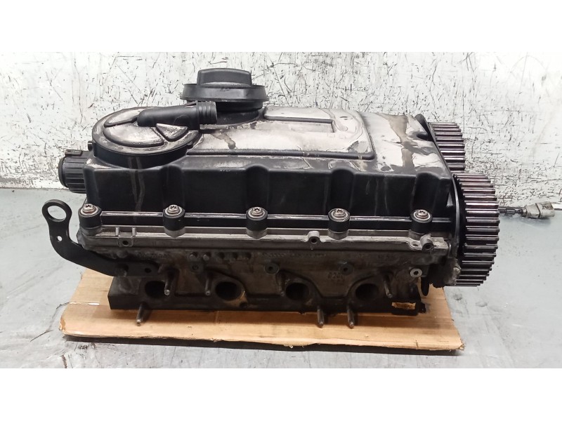 Recambio de culata para audi a3 sportback (8pa) 2.0 tdi referencia OEM IAM 03G103373A BKD 07