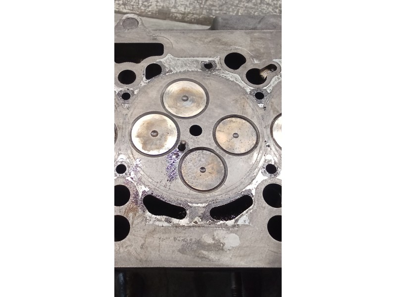 Recambio de culata para audi a3 sportback (8pa) 2.0 tdi referencia OEM IAM 03G103373A BKD 07