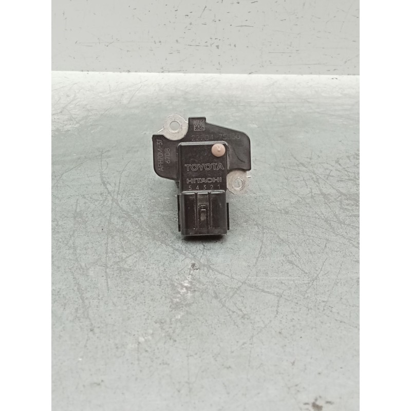 Recambio de caudalimetro para toyota c-hr (_x1_) 1.8 hybrid (zyx10_, zyx11_) referencia OEM IAM 2220475030 AFH70M376708 2016