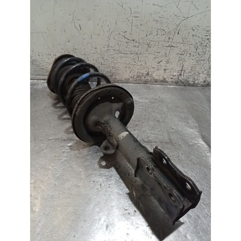 Recambio de amortiguador delantero derecho para toyota corolla (_e12_) 1.6 vvt-i (zze121_) referencia OEM IAM   