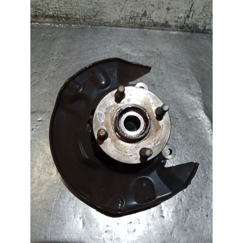 Recambio de mangueta delantera derecha para toyota corolla (_e12_) 1.6 vvt-i (zze121_) referencia OEM IAM   