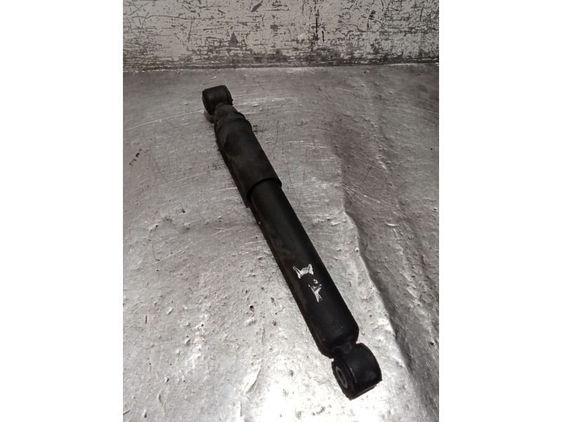 Recambio de amortiguador trasero izquierdo para renault kangoo express (fc0/1_) 1.5 dci (fc07, fc1r) referencia OEM IAM   