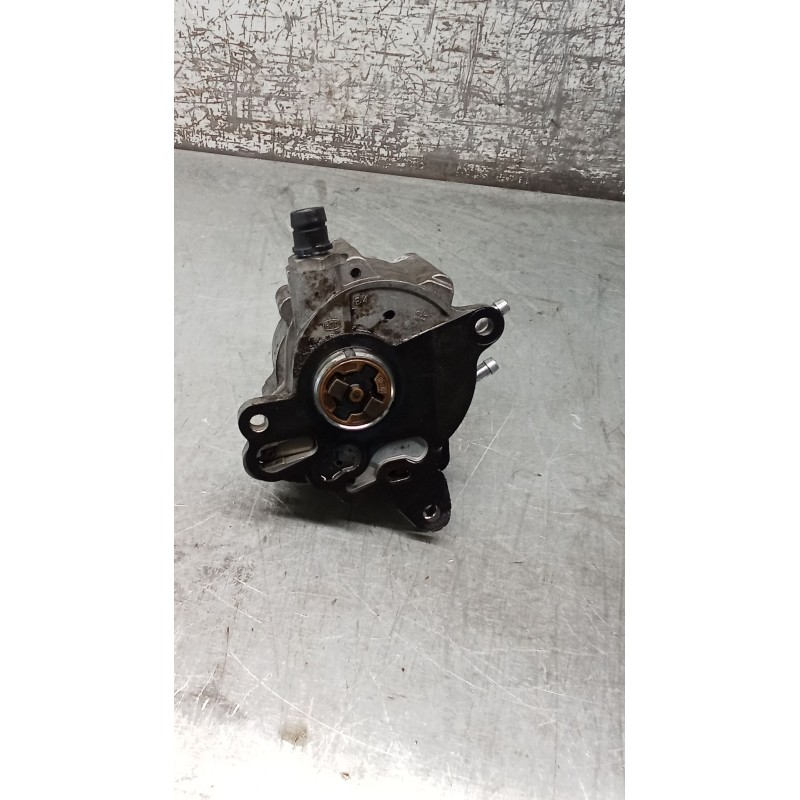Recambio de depresor freno / bomba vacio para audi a3 sportback (8pa) 2.0 tdi referencia OEM IAM 03G145209C  07