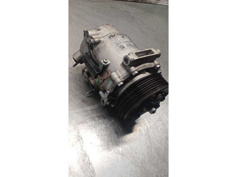 Recambio de compresor aire acondicionado para opel corsa f referencia OEM IAM 9827596080 982759638001 19