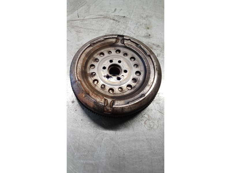 Recambio de kit embrague para audi a3 sportback (8pa) 2.0 tdi referencia OEM IAM   07