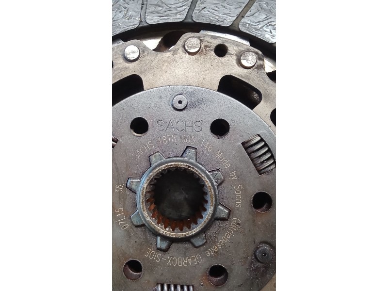 Recambio de kit embrague para audi a3 sportback (8pa) 2.0 tdi referencia OEM IAM   07