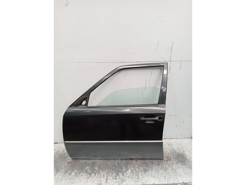 Recambio de puerta delantera izquierda para mercedes-benz clase e (w124) berlina referencia OEM IAM  5P 1984