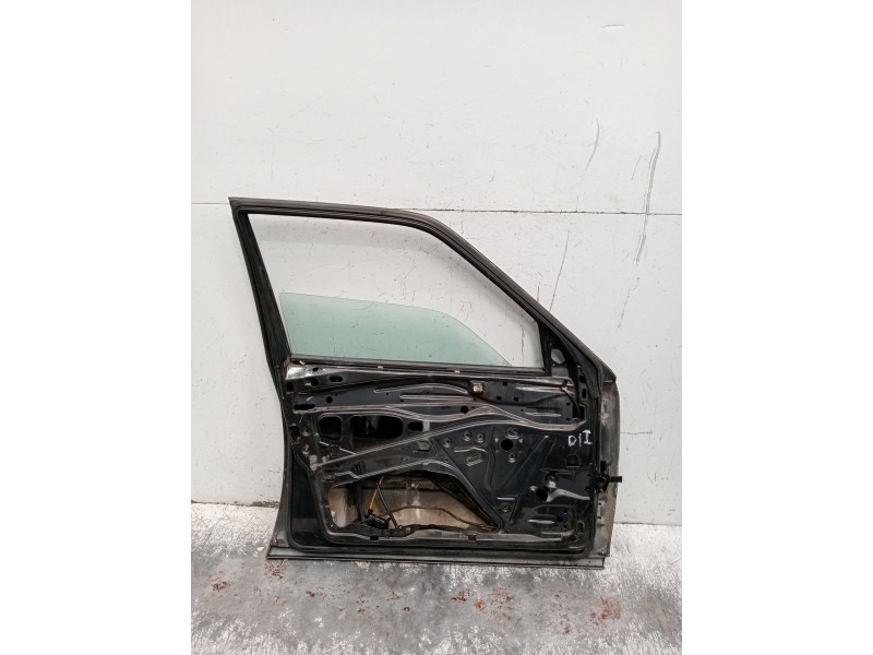 Recambio de puerta delantera izquierda para mercedes-benz clase e (w124) berlina referencia OEM IAM  5P 1984