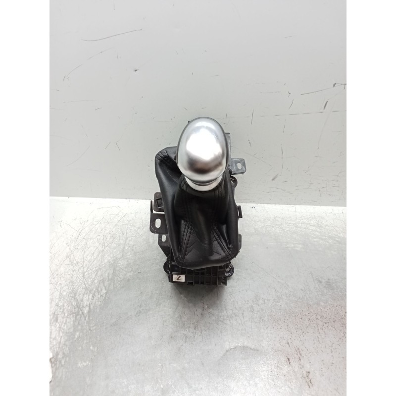 Recambio de palanca cambio para toyota c-hr (_x1_) 1.8 hybrid (zyx10_, zyx11_) referencia OEM IAM 75G588LHD  2016