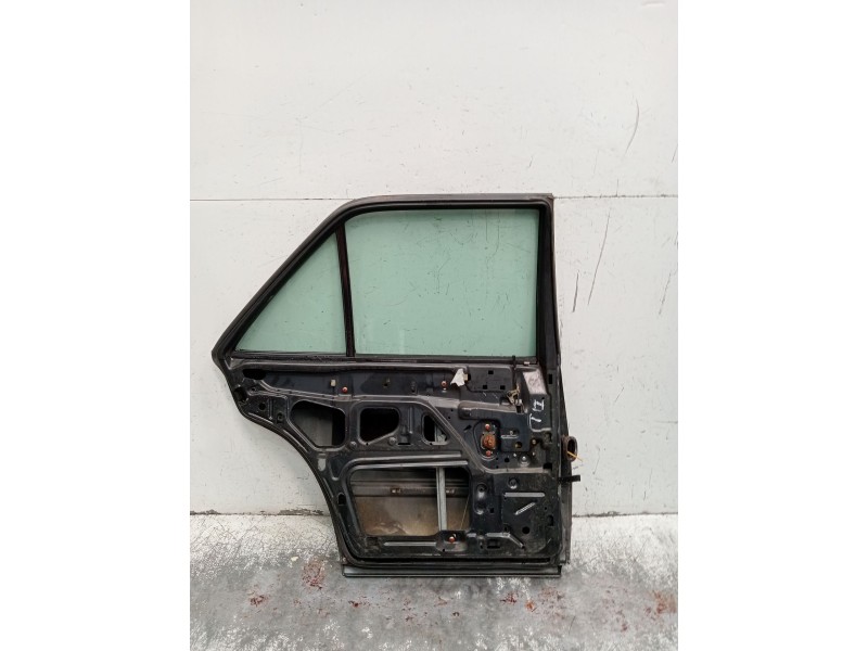 Recambio de puerta trasera izquierda para mercedes-benz clase e (w124) berlina referencia OEM IAM  5P 1984