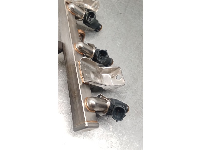 Recambio de rampa inyectora para opel corsa f referencia OEM IAM 9832159980 27139Y 19