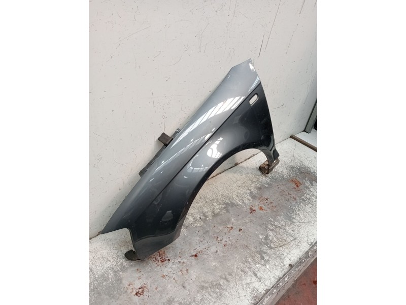 Recambio de aleta delantera izquierda para audi a3 sportback (8pa) 2.0 tdi referencia OEM IAM   