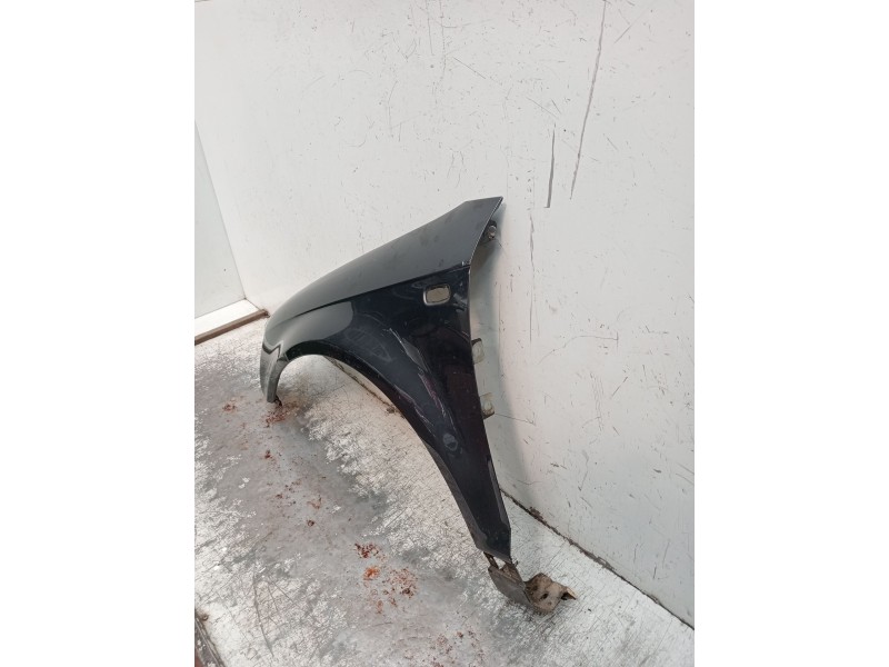 Recambio de aleta delantera izquierda para audi a3 sportback (8pa) 2.0 tdi referencia OEM IAM   