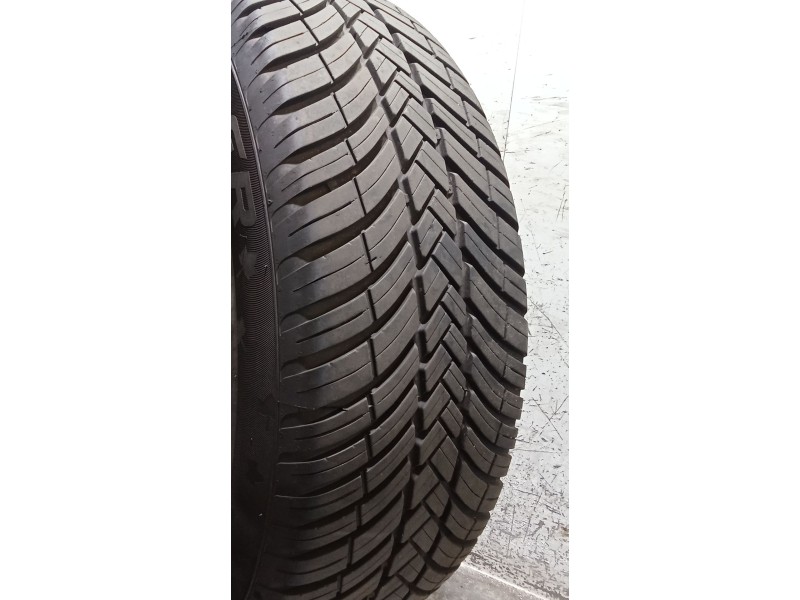 Recambio de juego llantas para mercedes-benz clase m (w164) ml 320 cdi 4-matic (164.122) referencia OEM IAM 235/65 R17 108V  VER