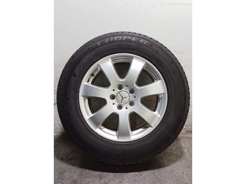 Recambio de juego llantas para mercedes-benz clase m (w164) ml 320 cdi 4-matic (164.122) referencia OEM IAM 235/65 R17 108V  VER