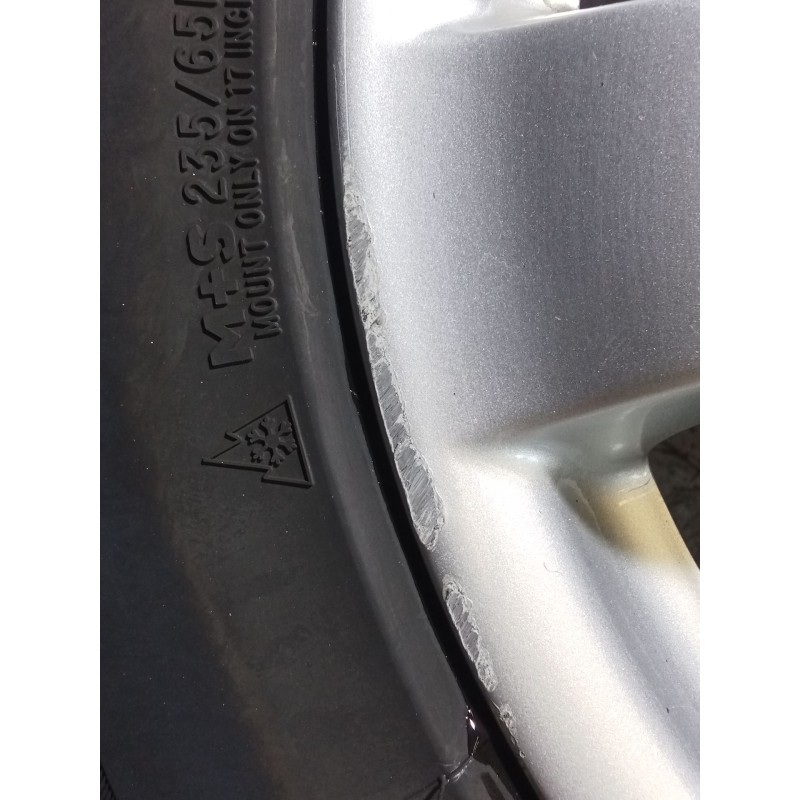 Recambio de juego llantas para mercedes-benz clase m (w164) ml 320 cdi 4-matic (164.122) referencia OEM IAM 235/65 R17 108V  VER