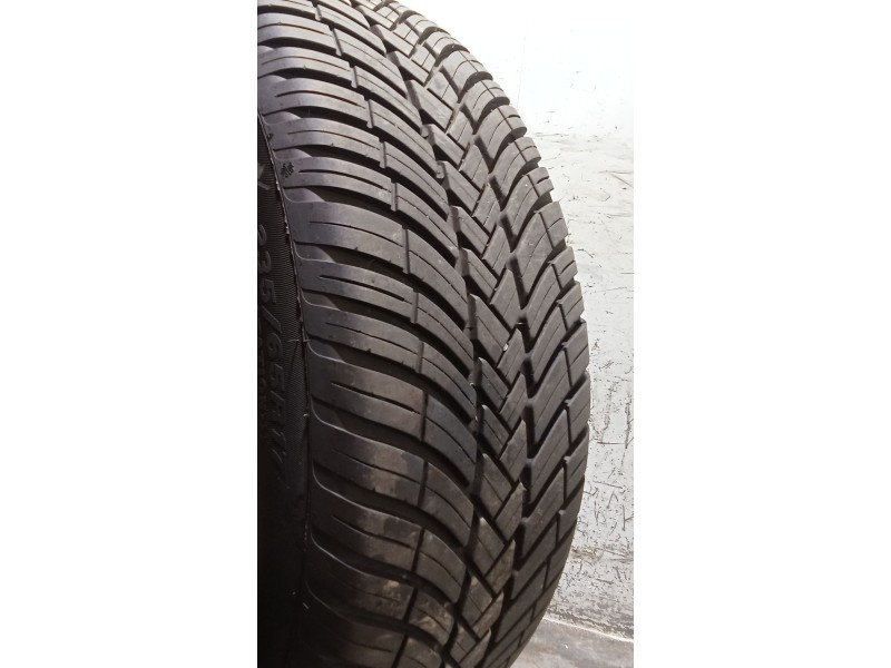 Recambio de juego llantas para mercedes-benz clase m (w164) ml 320 cdi 4-matic (164.122) referencia OEM IAM 235/65 R17 108V  VER