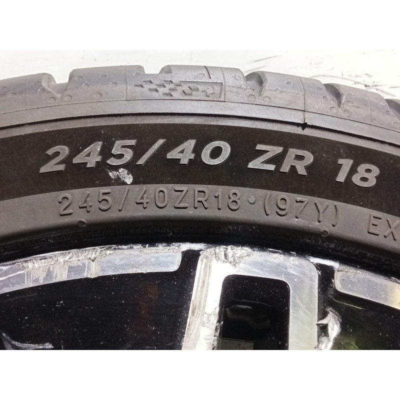 Recambio de juego llantas para mercedes-benz clase c (w206) c 200 d (206.003) referencia OEM IAM 245/40 R18 97Y 235/45 R18 95Y V