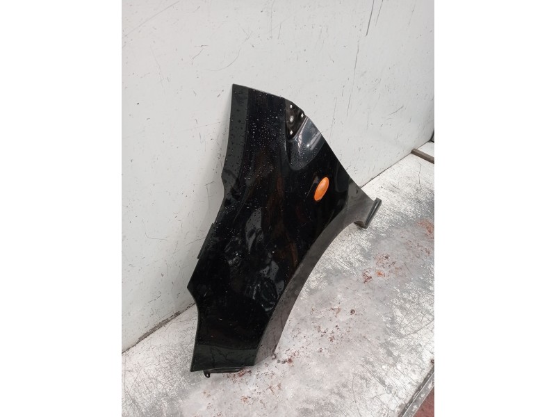 Recambio de aleta delantera izquierda para nissan pixo (ua0) 1.0 referencia OEM IAM   2009