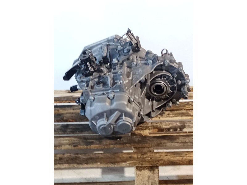 Recambio de caja cambios para kia stonic (yb) 1.0 t-gdi referencia OEM IAM U89VKH 5V 037742