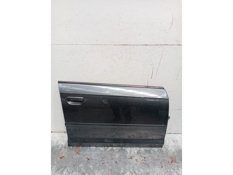 Recambio de puerta delantera derecha para audi a3 sportback (8pa) 2.0 tdi referencia OEM IAM  5P 