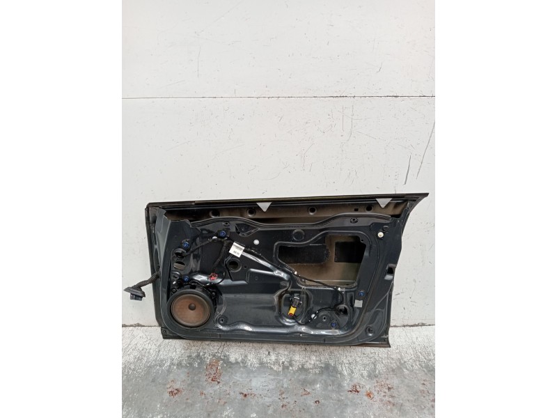 Recambio de puerta delantera derecha para audi a3 sportback (8pa) 2.0 tdi referencia OEM IAM  5P 