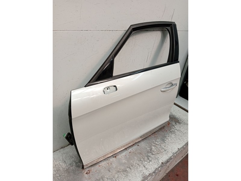 Recambio de puerta delantera izquierda para ds 5 business class hybrid 4x4 referencia OEM IAM  5P 2012