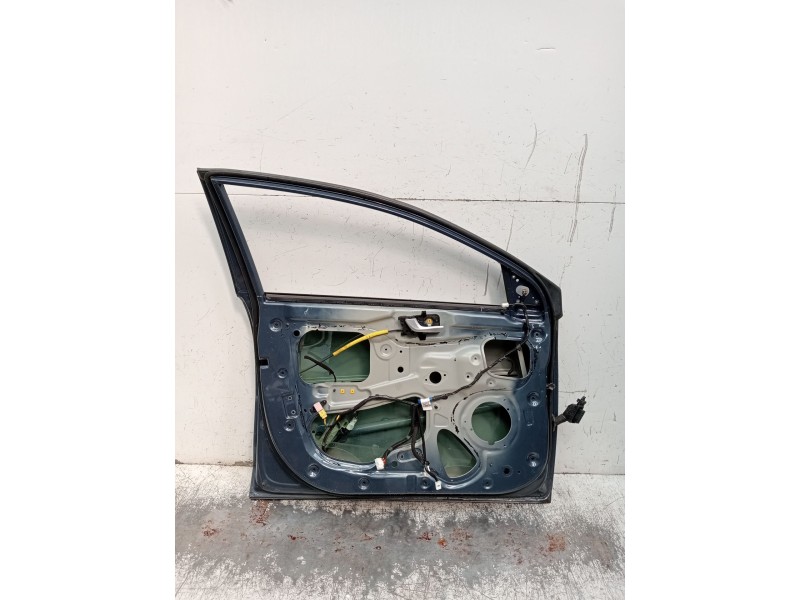 Recambio de puerta delantera izquierda para kia stonic (yb) 1.0 t-gdi referencia OEM IAM  5P 2017