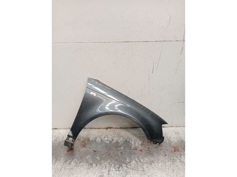 Recambio de aleta delantera derecha para audi a3 sportback (8pa) 2.0 tdi referencia OEM IAM   