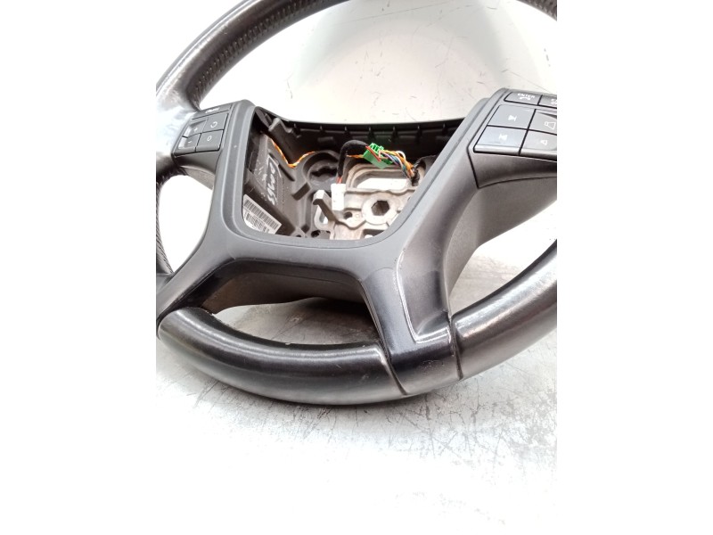 Recambio de volante para volvo xc60 kinetic awd referencia OEM IAM P31271093  