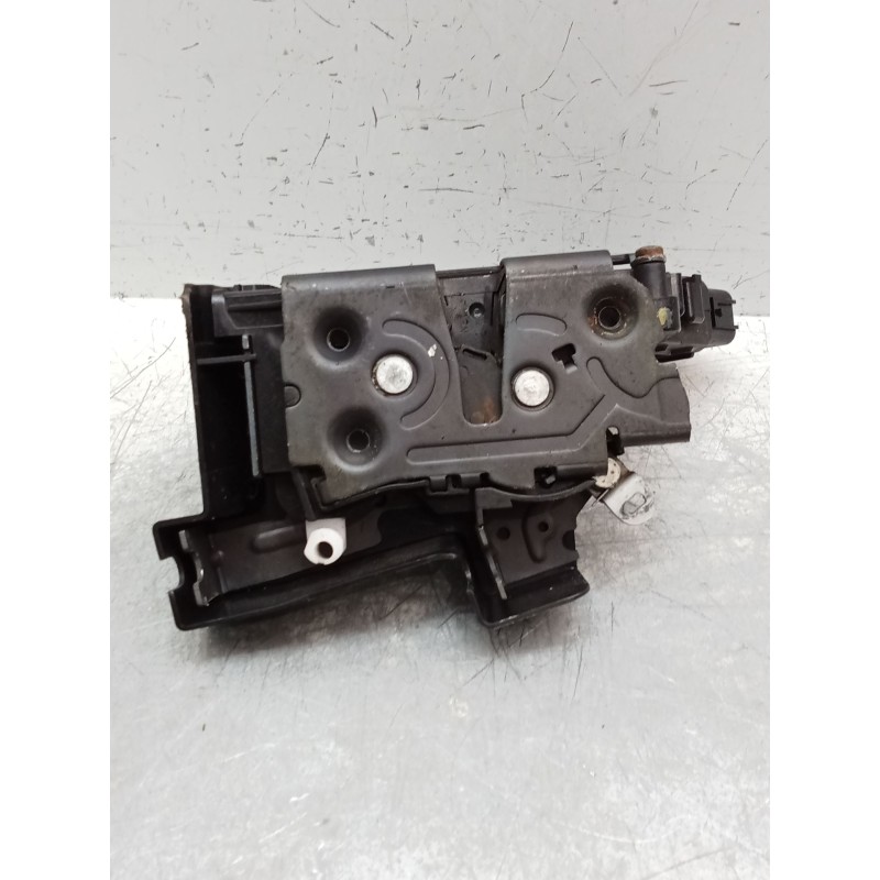 Recambio de motor cierre centralizado delantero izquierdo para volvo xc60 kinetic awd referencia OEM IAM 30799308 5P 