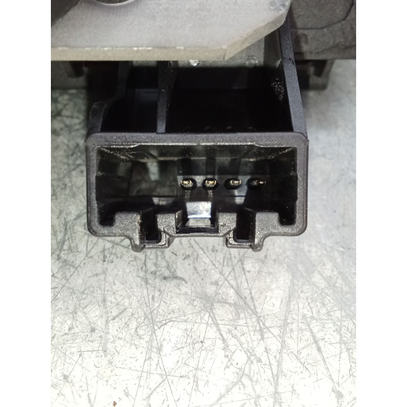 Recambio de motor cierre centralizado porton para volvo xc60 kinetic awd referencia OEM IAM 31276696 5P. 8N51F442A66AC 010438970