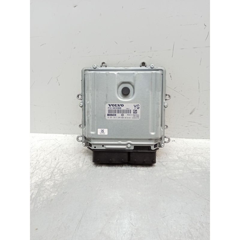 Recambio de centralita motor uce para volvo xc60 kinetic awd referencia OEM IAM P31303388 0281015286. T5BVD 13760002 1039S33755