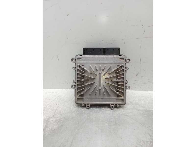 Recambio de centralita motor uce para volvo xc60 kinetic awd referencia OEM IAM P31303388 0281015286. T5BVD 13760002 1039S33755
